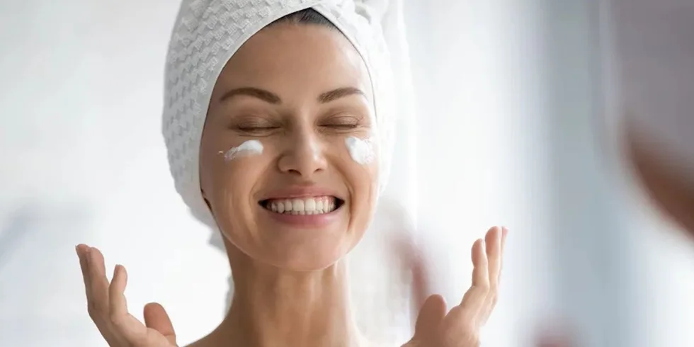 Denní vs. noční krém: Jaký je v nich skutečně rozdíl?