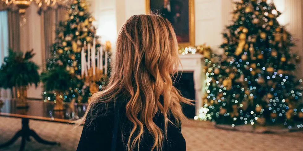 4 tipy na jednoduché účesy ke stromečku i na večírek