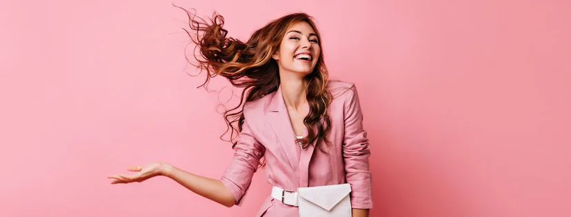 Fenomén s názvem „bronde“: trend kombinující blond a hnědé tóny