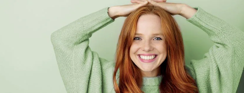 Proč vás svědí a pálí pokožka hlavy?